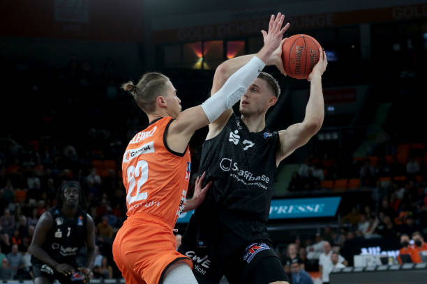 而在刚刚结 而在刚刚结