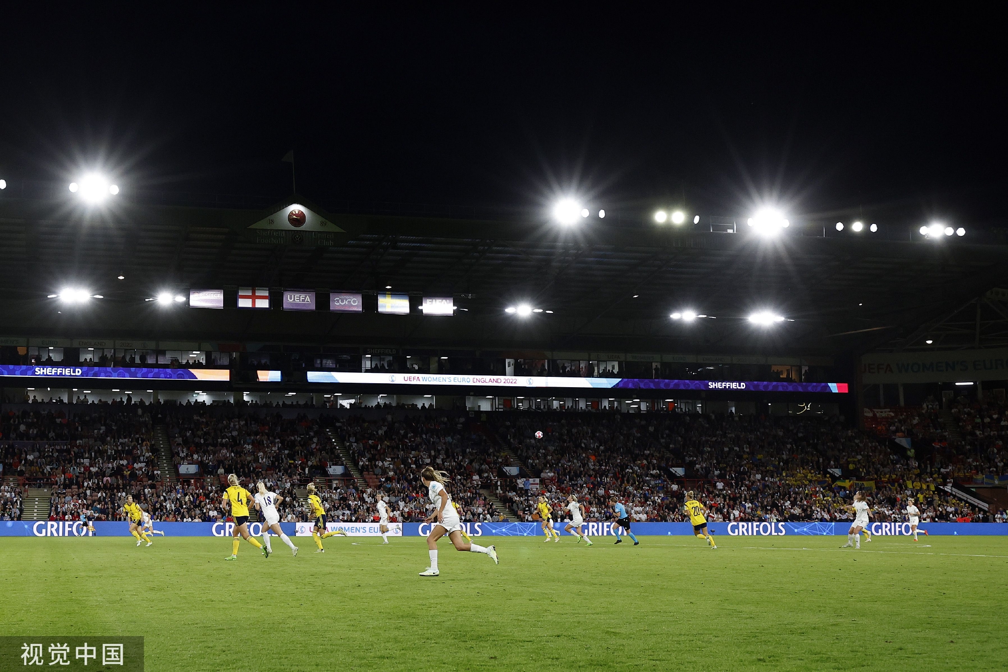 建队技术执 建队技术执