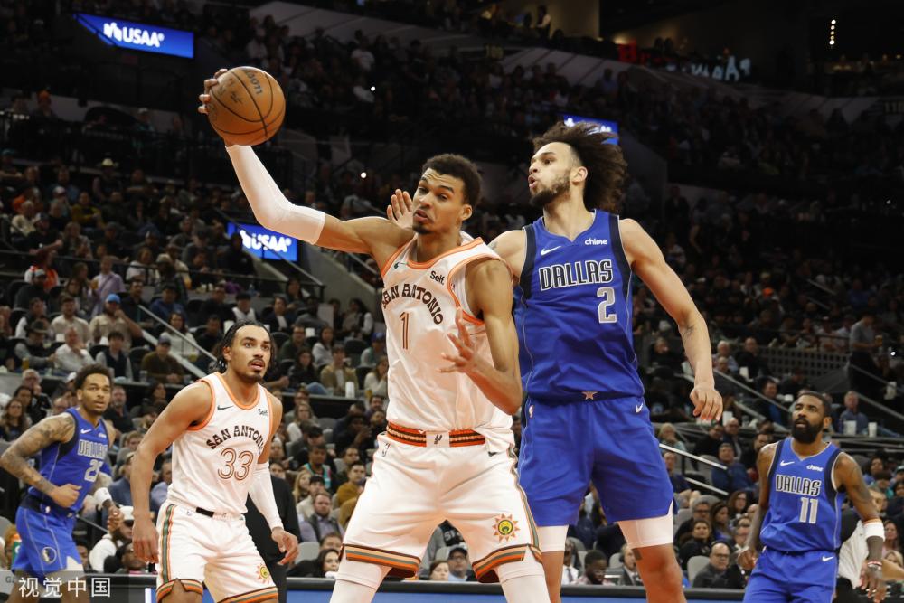 对于巴里而 对于巴里而